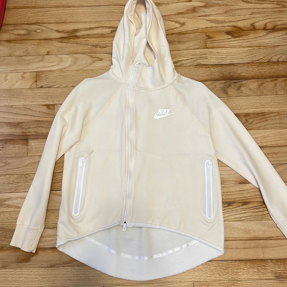 Nike women’s zip up
